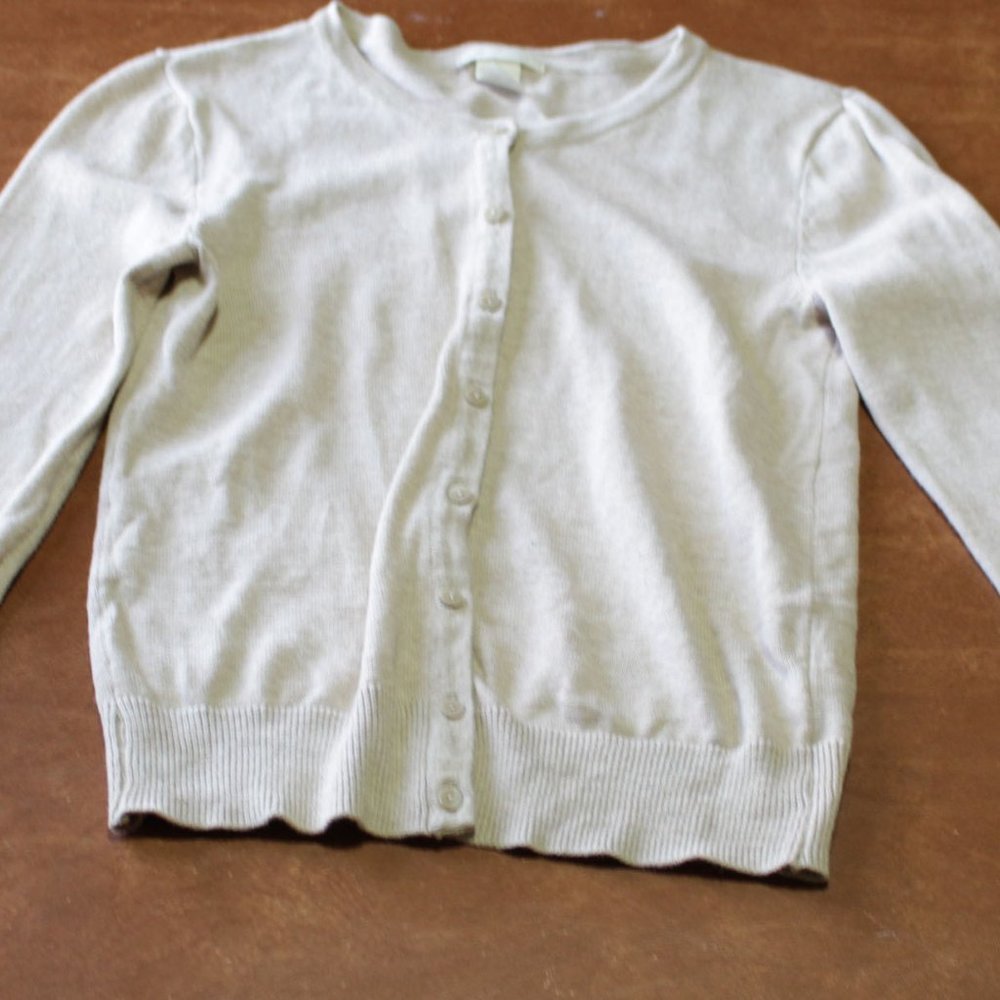 Long sleeve cream cardigan